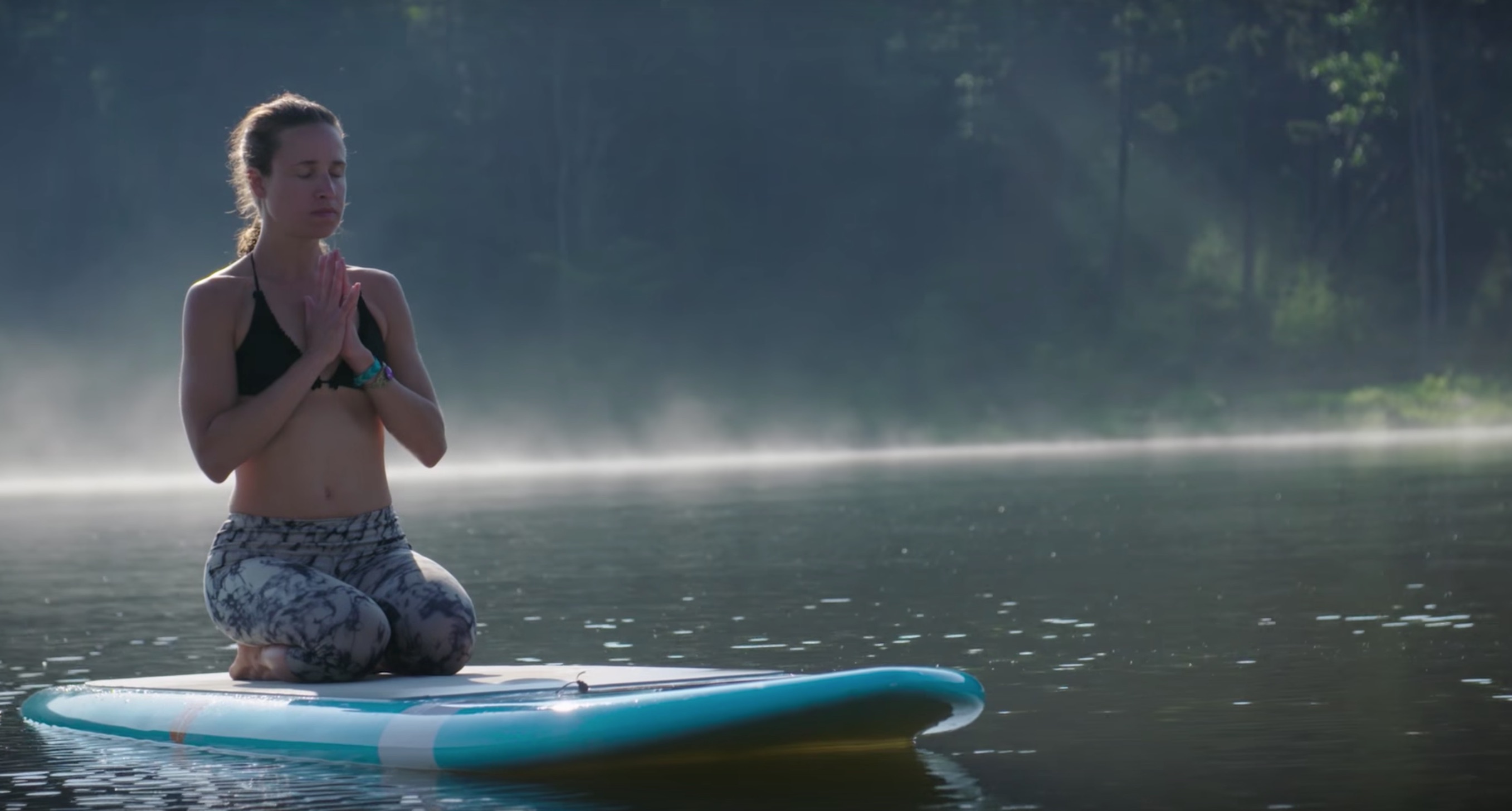 a pictue of sup yoga meditation